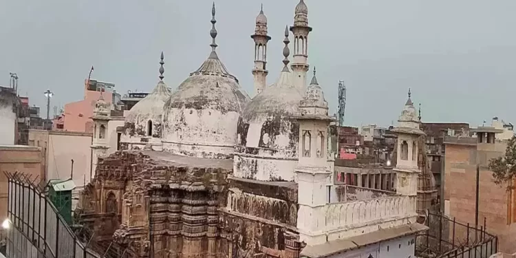 “कुछ भी कर लो, ज्ञानवापी मस्जित ही रहेगी” व्हीडिओ लीक झाल्यामुळे असदुद्दीन ओवेसी संतापले