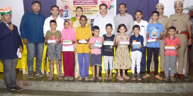 कठोर परिश्रम आणि संघर्षाने शिक्षित व्हा  : महापौर जयश्री महाजन