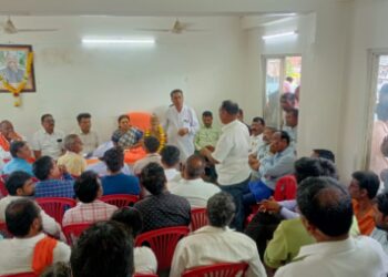 आज पाचोरा येथे आदित्य ठाकरे यांच्या शिव संवाद यात्रा निमित्त शिवसेनेची बैठक संपन्न