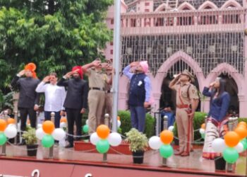 जिल्ह्याच्या विकासाला प्रथम प्राधान्य  -मंत्री गुलाबराव पाटील