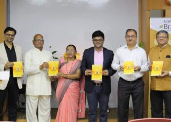 ‘ब्रेनगीता’ पुस्तकाचे पुण्यामध्ये उत्साहात प्रकाशन.   आशिष पाटील यांच्या प्रयोगाची सगळीकडे चर्चा.