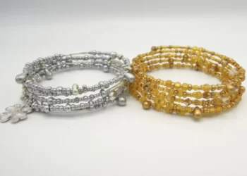 सोन्याच्या दरात मोठी घसरण, चांदीही स्वस्त ,काय आहे आजचा नवीन भाव ?