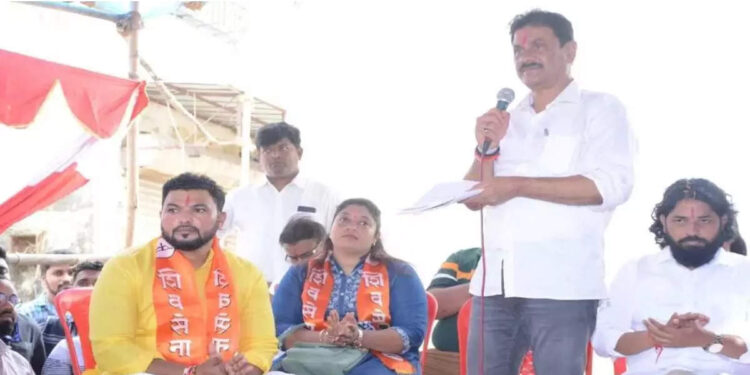 “हाथ नाही तर पाय तोडा ,जमानत मी करेल” उद्धव सेनेला धमकी ..