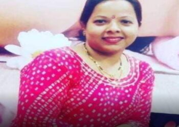 खळबळजनक; या शिवसेना नेत्याने दुसऱ्या पत्नीला जिवंत जाळले, नंतर समुद्रात टाकली राख.