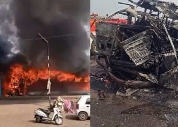 नाशिकमध्ये बसचा अग्नीतांडव; सहा जण ठार, 8-10 प्रवासी जखमी