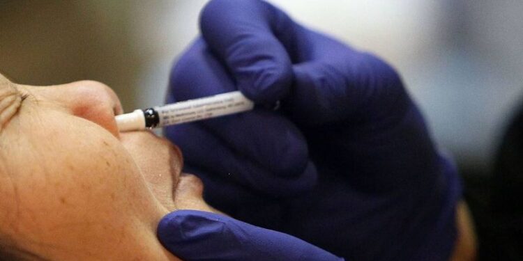 आता नाकावाटे मिळणार लस! जाणून घ्या कोणाला घेता येणार ही लस, कुठे करावी नोंदणी