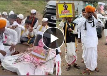 सुषमा अंधारेंच्या विरोधात वारकरी संप्रदाय संतप्त; आळंदीत काढली प्रतिकात्मक अंत्ययात्रा