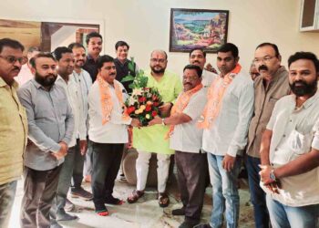 BREAKING: भाजप नगरसेवकांचा शिंदे गटात प्रवेश; जळगाव महापालिकेत शिवसेनेला दिला होता पाठिंबा