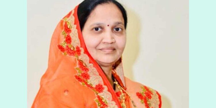 शिंदे गटाच्या आमदार लता सोनवणेंना दिलासा; अपात्रतेची याचिका न्यायालयाने फेटाळली