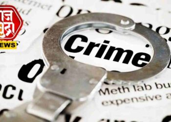 धावत्या बसमधे महिला कंडक्टरचा विनयभंग; प्रवाशाविरुध्द गुन्हा दाखल