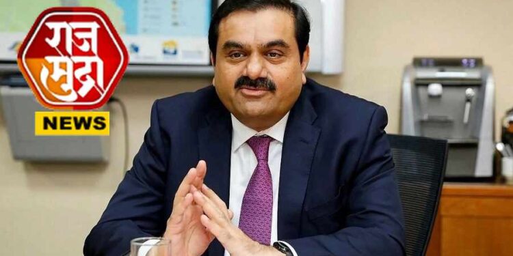 अदानी समूहाच्या कंपन्यांवर छापेमारी सुरु, विरोधकांनी सरकारला घेरले