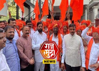 ठाकरे गटाला धक्का! आदित्य ठाकरे नाशिक दौऱ्यावर अन् कार्यकर्ते शिंदे गटात