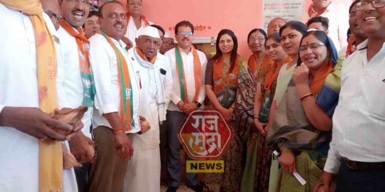 रावेर बाजार समितीत घराणेशाहीला थारा देऊ नका : नंदकिशोर महाजन