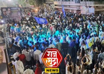 जळगावात भीम जयंती मिरवणूक सुरळीत, पोलिसांची यशस्वी मध्यस्थी