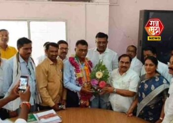 बोदवड बाजार समिती चेअरमनपदी सुधीर तराळ, आ. खडसेंचे आ. चंद्रकांत पाटलांवर टीकास्त्र