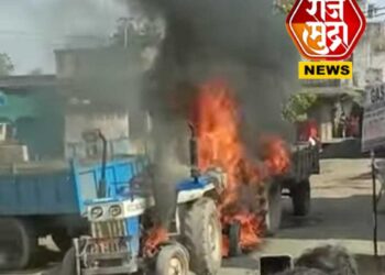 वाळूचे दोन ट्रॅक्टर पेटवले : जळगाव तालुका पोलिसात नऊ जणांविरोधात गुन्हा दाखल