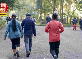 भल्या पहाटे पतीपत्नी मॉर्निंग वॉकला निघाले; रस्त्यात कारमधून चौघे जण उतरले अन् घडले भयंकर…