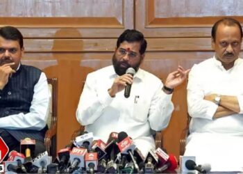 मुंबईत भाजप 3 खासदारांच कापणार तिकीट, एका शिवसेना खासदाराची सीट धोक्यात