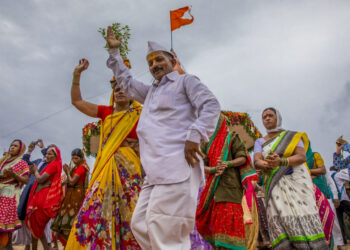 चाळीसगावचा एकदंत महोत्सवात तरुणाईला संत साहित्याचा लळा लावण्याचा अनोखा प्रयोग