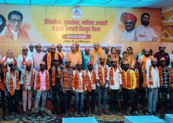 पाळधी येथे धरणगाव तालुका शिवसेनेचा मेळावा संपन्न