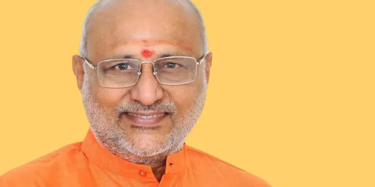 राज्यपाल सी.पी. राधाकृष्णन यांचे जळगाव विमानतळावर आगमन