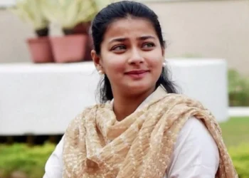 महाविकास आघाडीत ठिणगी ; सोलापूर शहर मध्य मतदार संघावर प्रणिती शिंदेंचा दावा