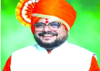 जळगावात मंत्री गुलाबराव पाटलांचे जोरदार शक्तीप्रदर्शन