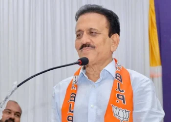 जामनेरात गिरीश महाजनांचे शक्ती प्रदर्शन ;  लाडक्या बहिणी,  कार्यकर्त्यांचा फौजफाटा