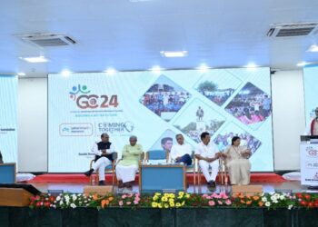 महात्मा गांधी तत्त्वांमध्ये जग बदलिवण्याची ऊर्जा – पद्मश्री इंद्रा उदयन