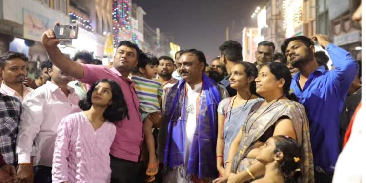 व्यापार, विकास आणि हिंदुत्व: धुळे शहराचा संकल्प ; अनुप अग्रवाल