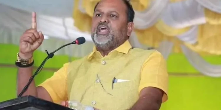 महादेव जानकरांनी महायुतीविरोधात दंड थोपटले ; आता माघार नाहीचं!