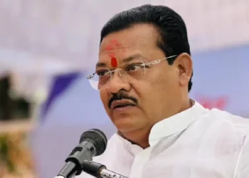 महायुतीच्या मुख्यमंत्री पदाची सूत्र काय?.. शिंदे गटाच्या नेत्यान स्पष्टच सांगितलं!