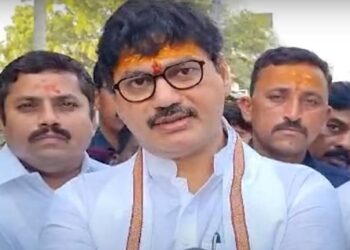 परळीत मुंडेंचीच मुसंडी : शरद पवारांना धक्का तर राजसाहेब देशमुख यांचा पराभव