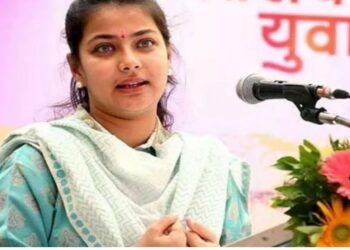 सोलापुरात मविआत बिघाडी : प्रणिती शिंदे, सुशीलकुमार शिंदेंचा अपक्षाला पाठिंबा