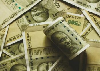 जळगावात शनिपेठ पोलिसांची मोठी कारवाई : बड्या राजकीय नेत्याची 25 लाखांची रोकड जप्त