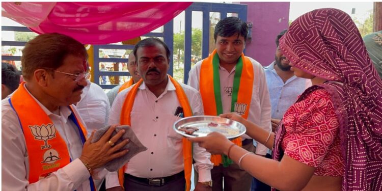 तुम्ही निवडून या राजूभाऊ, तेव्हाच आमची भाऊबीज साजरी होईल..!