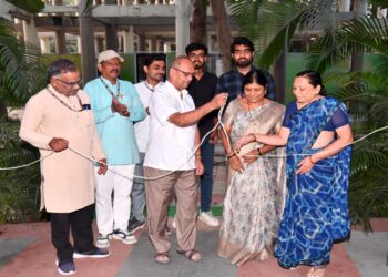 मुल्य शिक्षणासाठी गांधी रिसर्च फाऊंडेशनची चारित्र्य निर्माण प्रदर्शनी व सापशिडी उपयुक्त : मान्यवरांचे मत