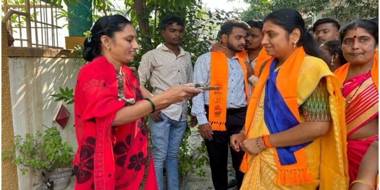 “घराघरात ताई मनामनात ताई, जयश्रीताई जयश्रीताई” ; नव्या उमेदीने जयश्री महाजनांकडे जनतेचं लक्ष…