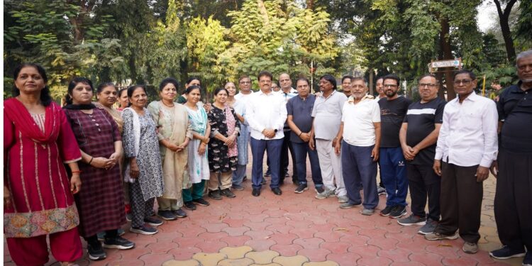 जळगावात आ. राजूमामांचा “मॉर्निंग वॉक” प्रचार,  नागरिकांचा सकारात्मक प्रतिसाद