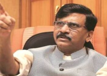 नव्या सरकारकडून योजना बंद करण्याच्या हालचाली सुरू ; संजय राऊंताचा धक्कादायक खुलासा!