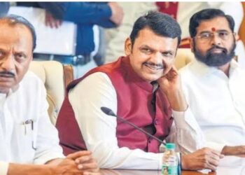 अखेर राज्य मंत्रिमंडळाचे खातेवाटप जाहीर ; गृहमंत्रालय फडणवीस यांच्याकडेच,, कोणाला कोणती खाती?