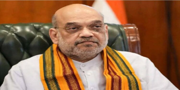 काँग्रेस आक्रमक : केंद्रीय गृहमंत्री अमित शाह यांची मंत्रिमंडळातून हकालपट्टी करण्याची मागणी