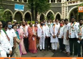 एकनाथ खडसे यांच्या समर्थनार्थ राष्ट्रवादीचे निवेदन
