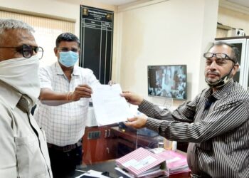 अजिंठा चौफुली उड्डाणपूल व सालार नगर नाल्यावरील कामाबाबत तक्रार अर्ज