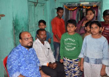 पालकमंत्री गुलाबराव पाटील यांनी वीरजवान मंगलसिंग परदेशी यांच्या कुटुंबीयांचे केले सांत्वन…