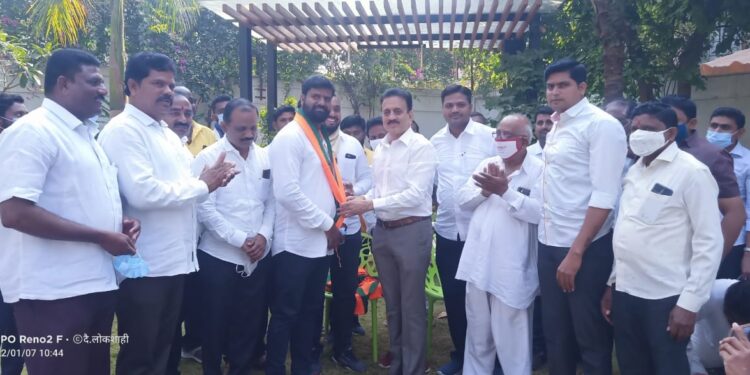 जामनेर शहरात राष्ट्रवादी काँग्रेसला खिंडार