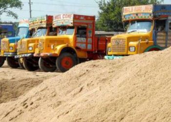 जळगावात वाळू माफियांकडून गुजरातच्या पावत्यांचे सिंडीकेट