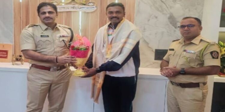 आदर्श खेळाडूमुळे पोलीस दलाची वाढली शान :पोलीस अधीक्षक डॉ. महेश्वर  रेड्डी यांचे प्रतिपादन